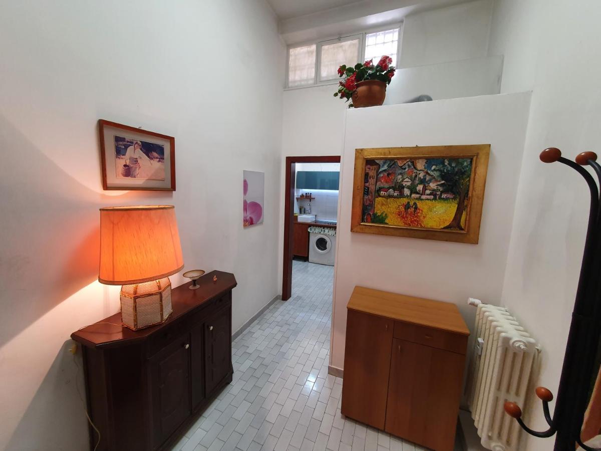 בארי Super Central Studio, No Noise, Near Seaside, Shops מראה חיצוני תמונה